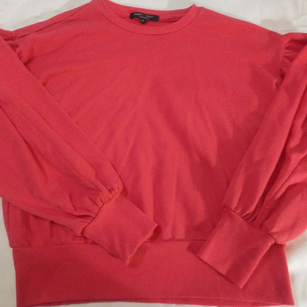FREE in a bundle! Romeo + Juliet Sweatshirt